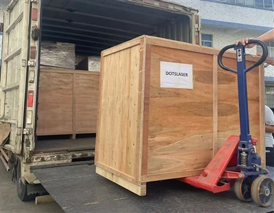 Stor lasersvetsmaskin hade klar